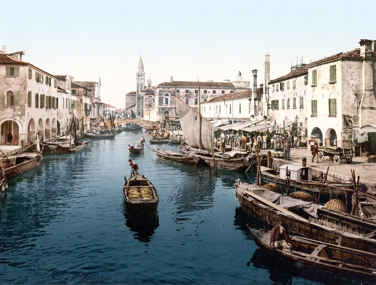 Rybí trh, Chioggia (ručně kolorovaná fotografie) od English School