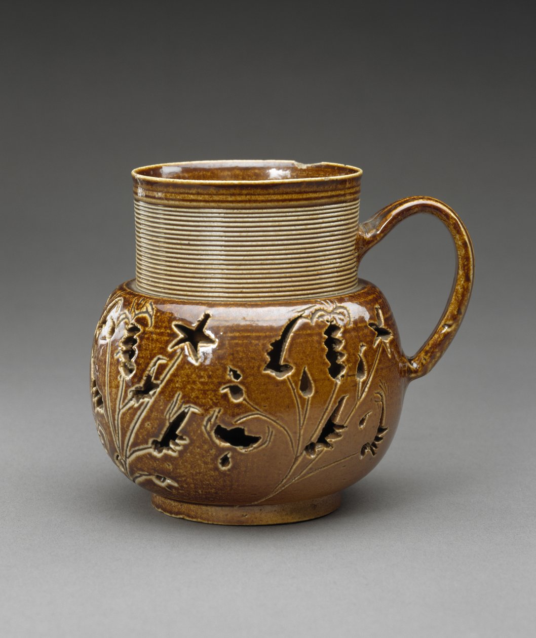 Hrnek, c. 1690-1705 (solně glazovaná kamenina) od English School