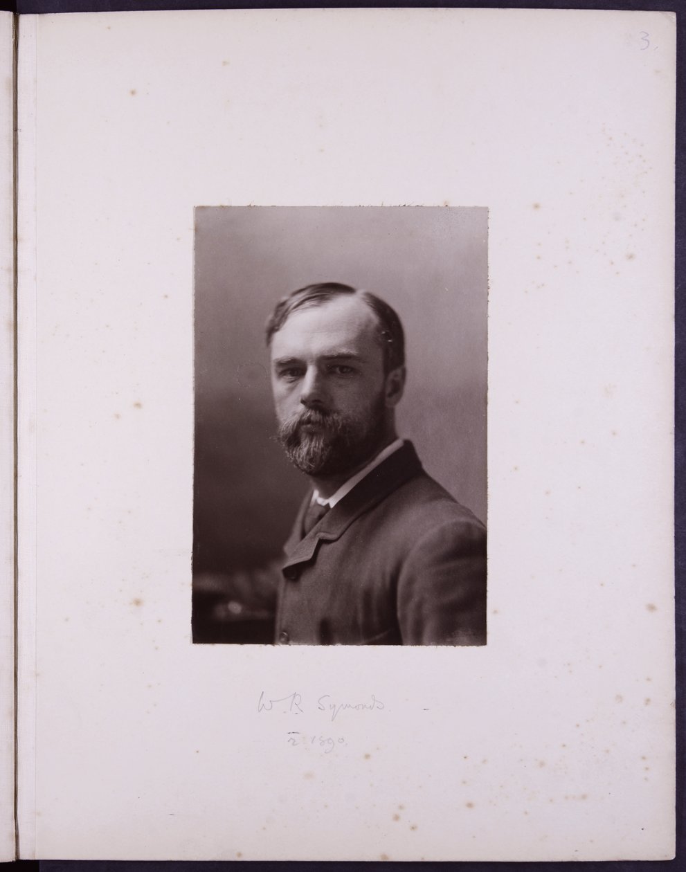 Portrét WR Symondse, asi 1900 (čb fotografie) od English School