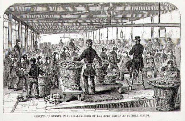 Servírování večeře v Oakum-Room chlapecké věznice v Tothill Fields z „The Criminal Prisons of London and Scenes of Prison Life“ od Henryho Mayhewa (1812-87) a Johna Binnyho od English School