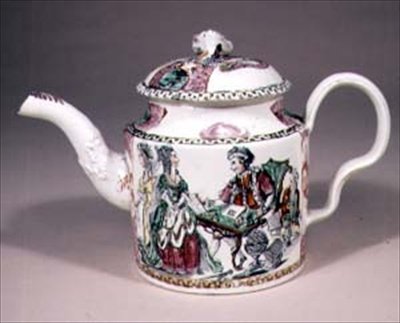 Konvička, s nápisem "Bůh urychli pluh" a "Úspěch vráceného obilí" na zadní straně, Leeds, asi 1780 (smetanové nádobí) od English School