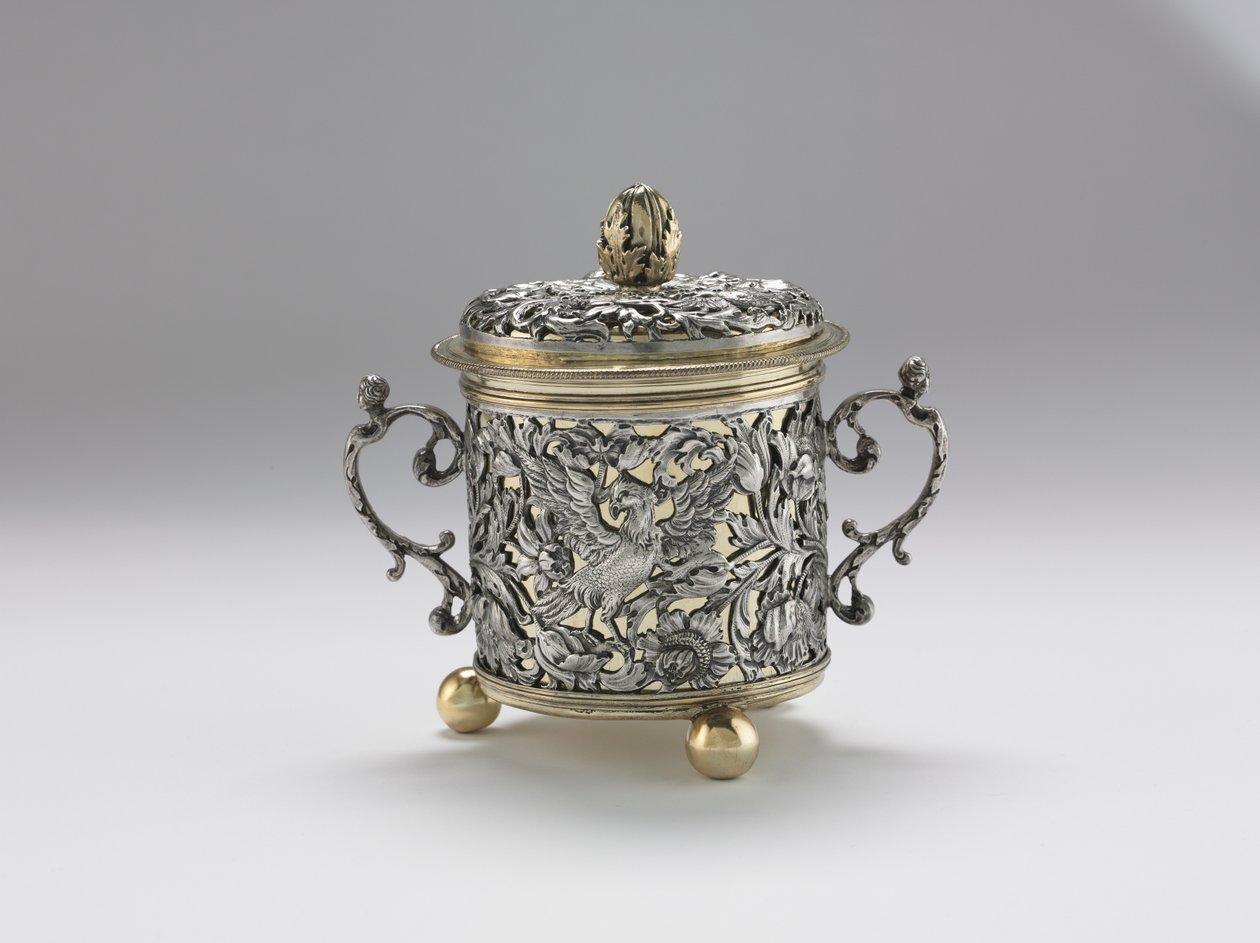 Dvouruký pohár, 1677 od English School