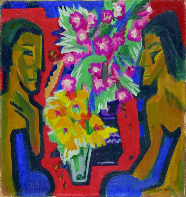 Zátiší se dvěma dřevěnými postavami a květinami od Ernst Ludwig Kirchner