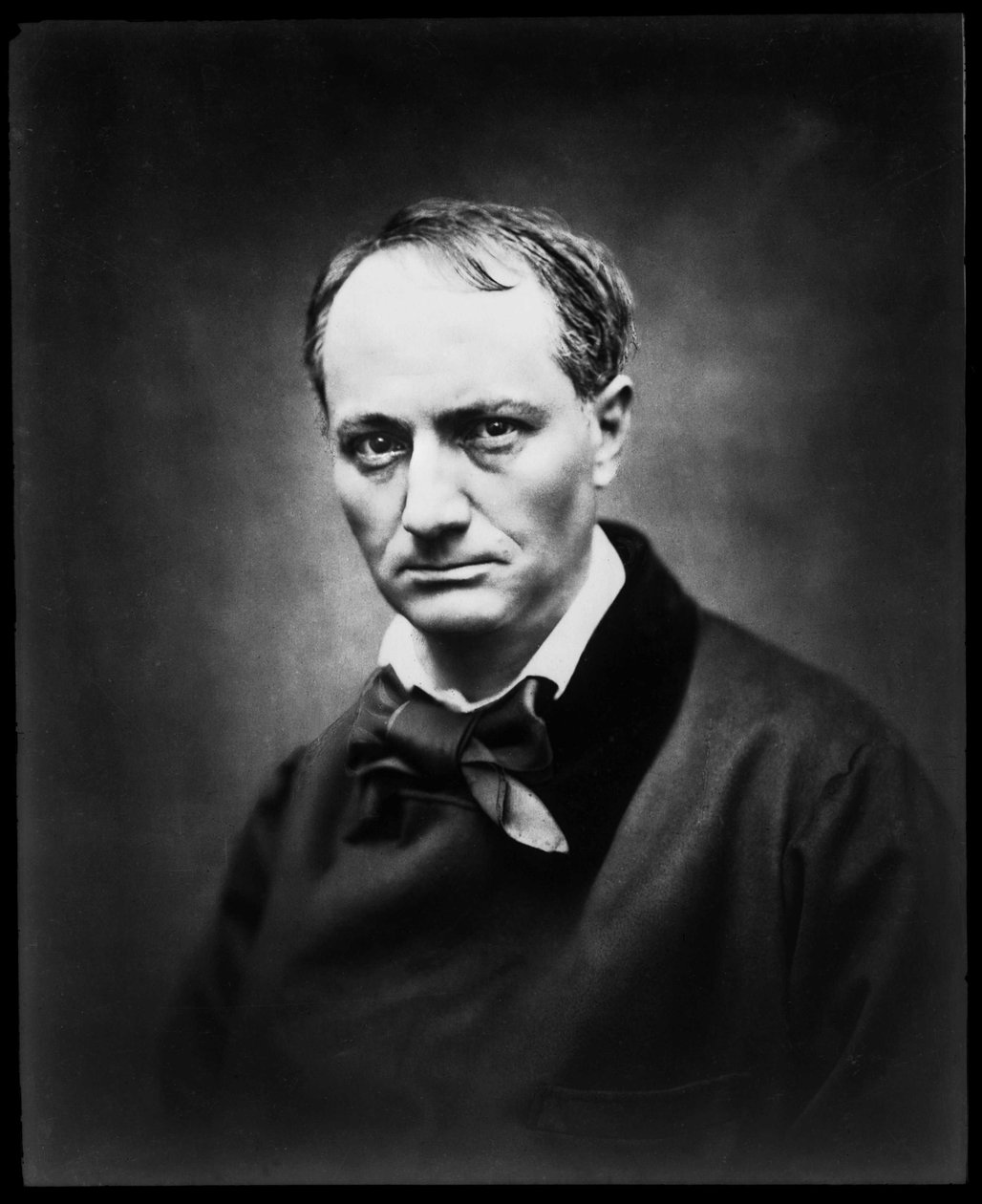 Portrét básníka Charlese Baudelaira od Etienne Carjat