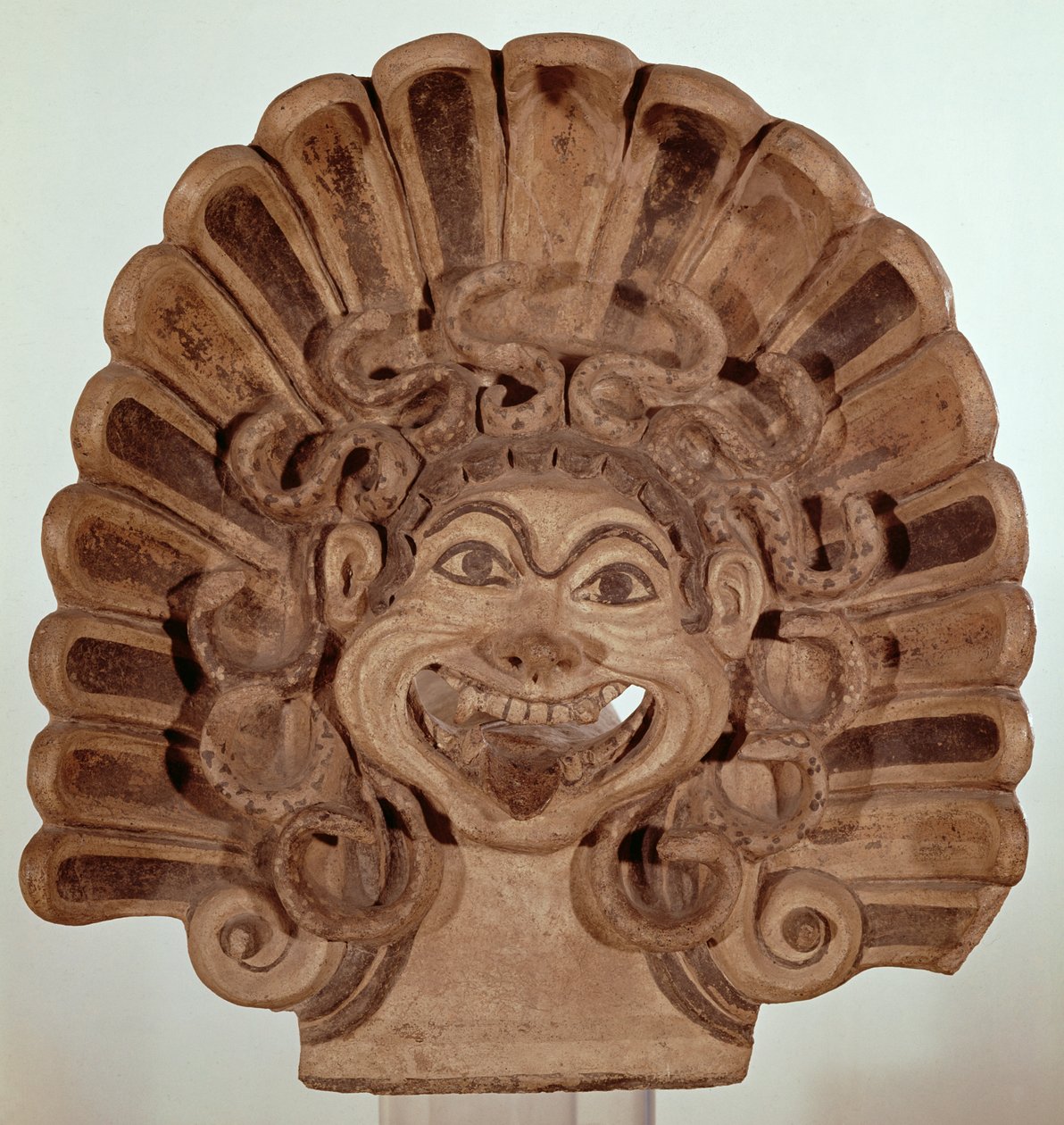 Antefix s hlavou gorgony, z chrámu Portonaccio, Veii, cca 500 př.n.l. od Etruscan