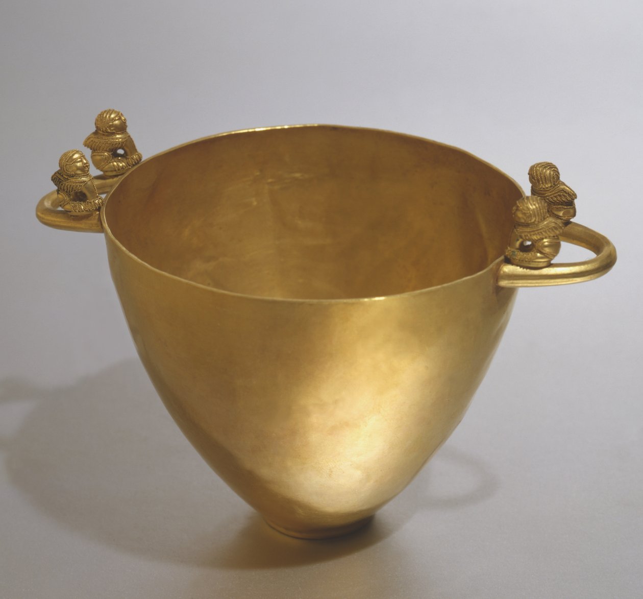 Skyphos z Palestriny (zlato) od Etruscan