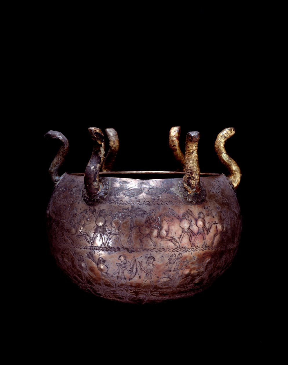 Etruská civilizace: malá stříbrná váza s hady z princovské hrobky zvané Bernardini a Preneste od Etruscan