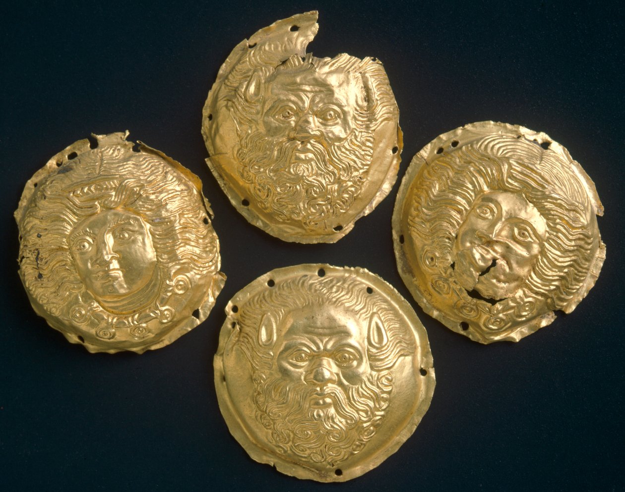 Zlaté hřeby, z Todi (Umbrie). Etruská civilizace, 4. století před naším letopočtem. od Etruscan