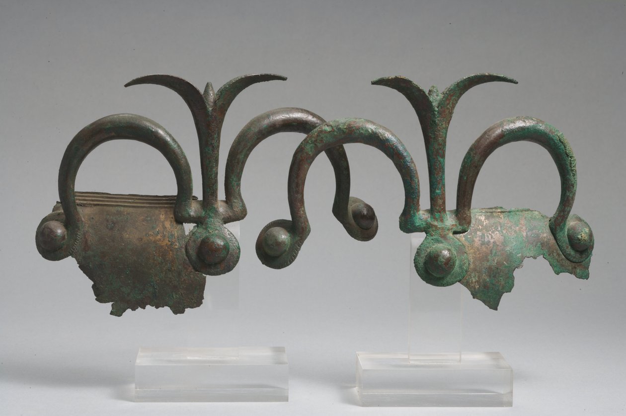 Rukojeti (bronzové) od Etruscan