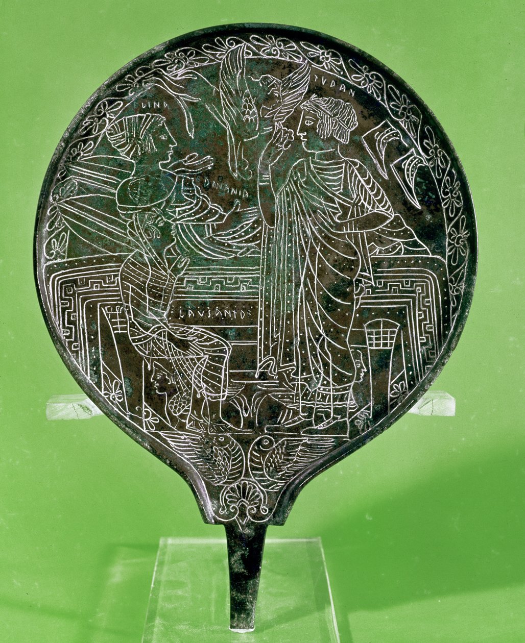 Zrcadlo zobrazující Afroditu přesvědčující Helenu, aby následovala Paříž do Tróje, z Palestriny (bronz) od Etruscan