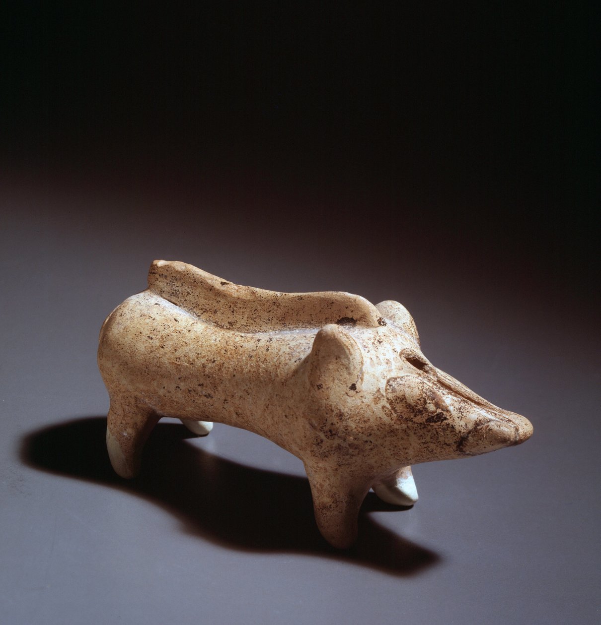 Keramické unguentarium ve tvaru prasete, 580-560 před naším letopočtem od Etruscan