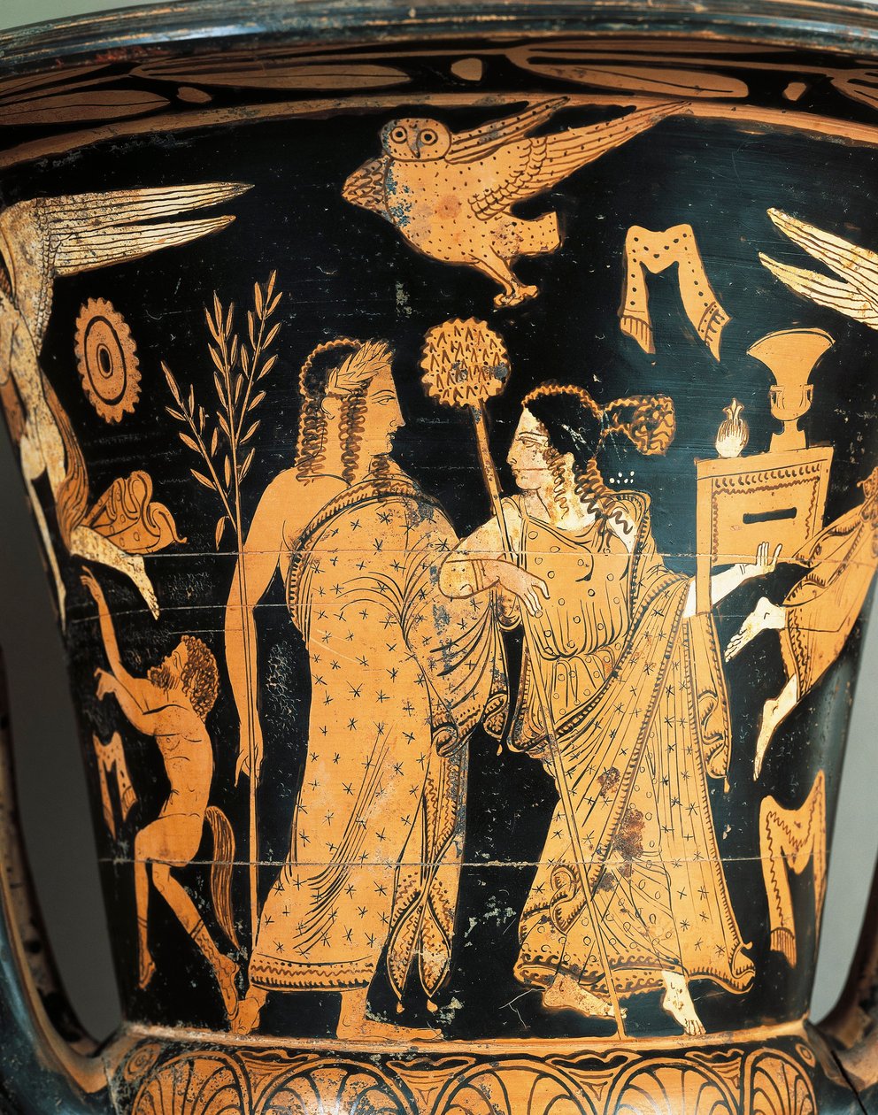 Keramika s červenými postavami, Krater, z Civita Castellana, starověké Falerii, provincie Řím, Itálie, detail, korunovaný Dionýsos a Ariadna od Etruscan