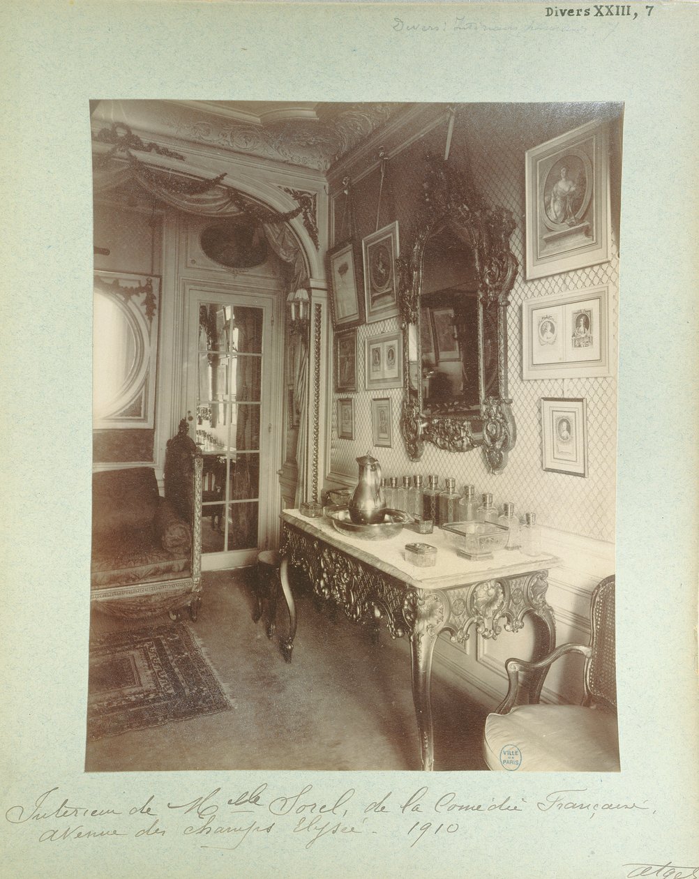 Interiér domu Cecile Sorelové na 99 Avenue des Champs Elysees, 1910 od Eugène Atget
