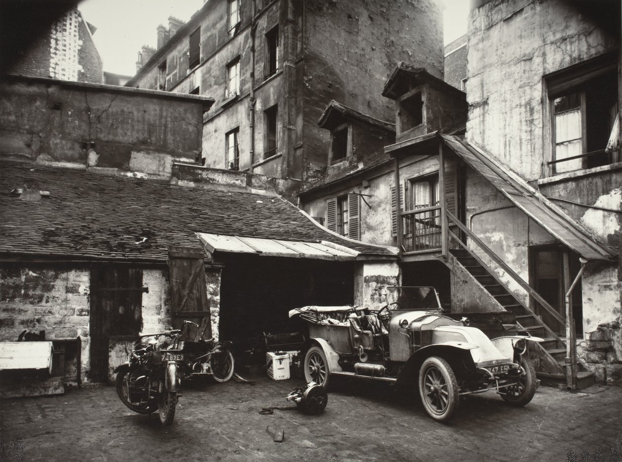 Dvůr, Rue de Valence od Eugène Atget