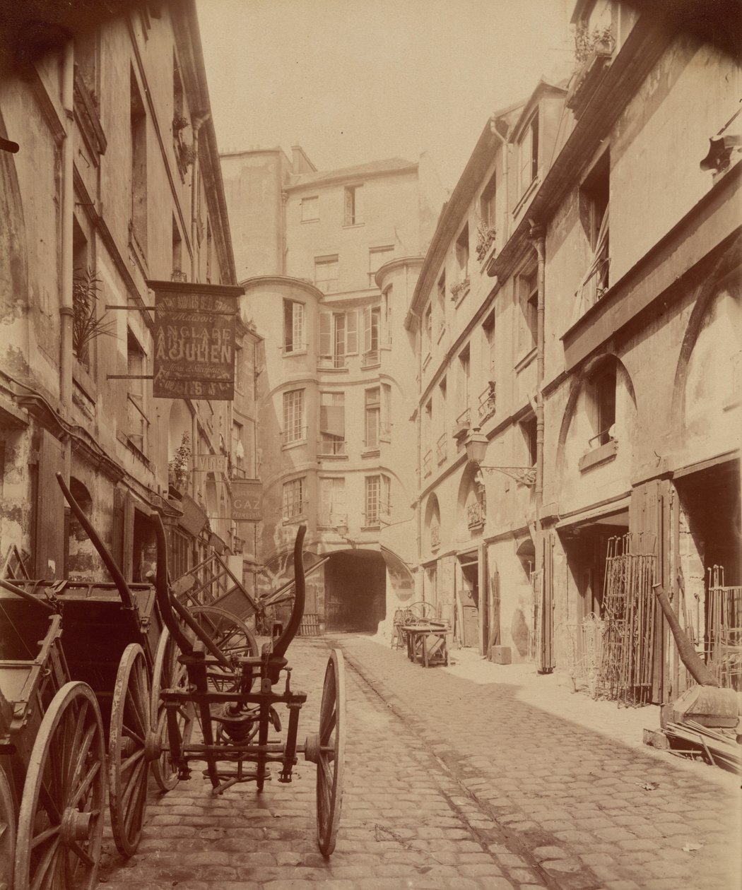 Cour du Dragon od Eugène Atget