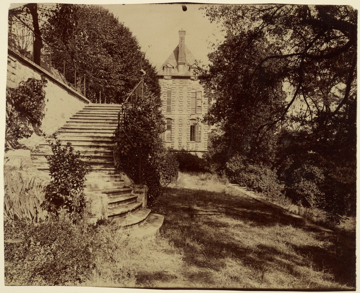 Courbevoie, starý zámek zvaný Belle Gabrielle od Eugène Atget