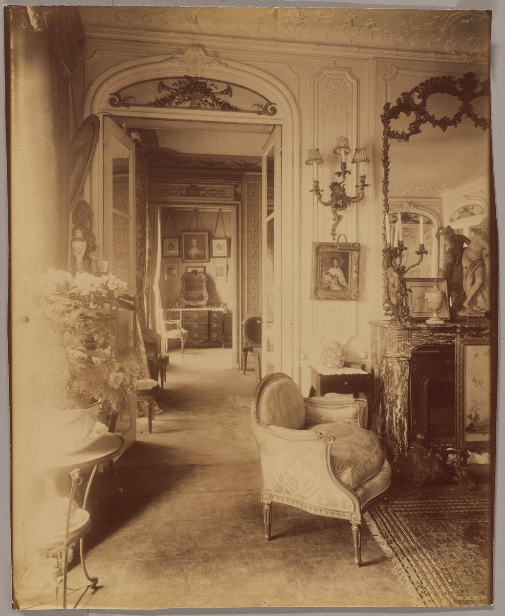 Interiér Mlle Sorel z Comédie-Française, avenue des Champs-Élysées od Eugène Atget