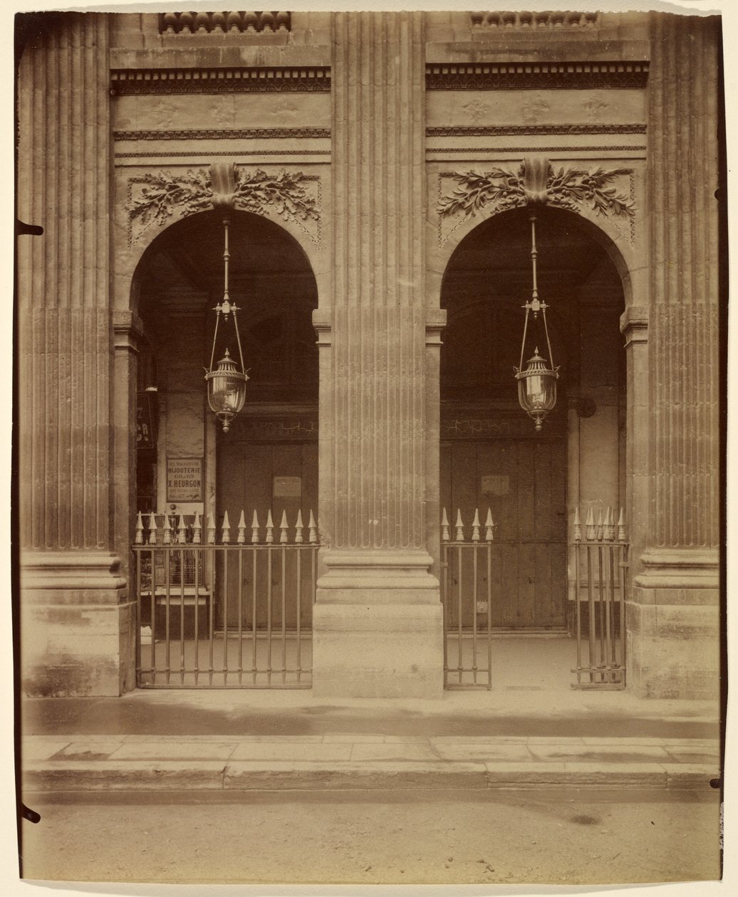 Palais-Royal od Eugène Atget