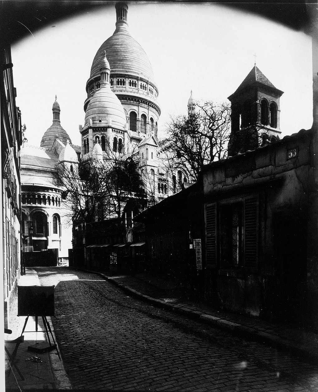 Paříž, bazilika Nejsvětějšího Srdce, kolem roku 1900 (želatinový stříbrný tisk) od Eugène Atget