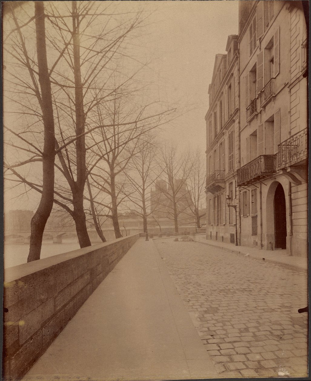 Nábřeží Orléans, ostrov Saint-Louis od Eugène Atget