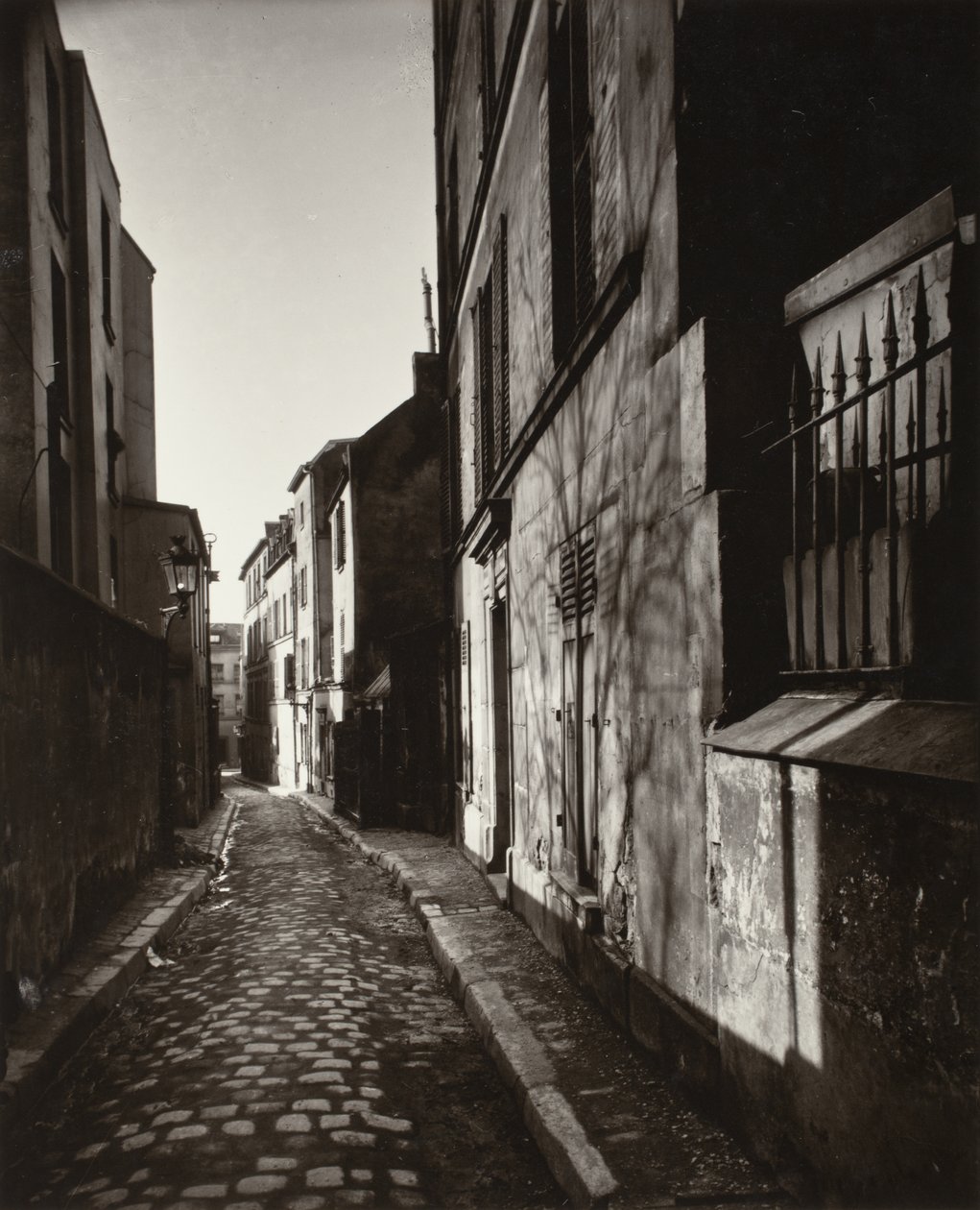 Rue St. Rustique, březen 1922 od Eugène Atget