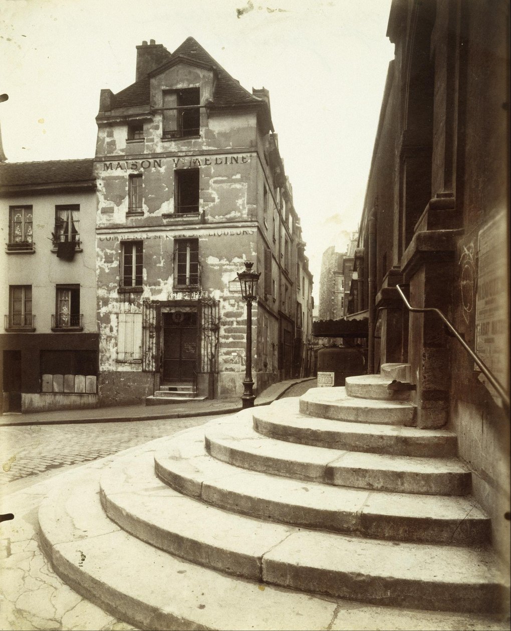 Rue de la Montagne-Sainte-Geneviève od Eugène Atget
