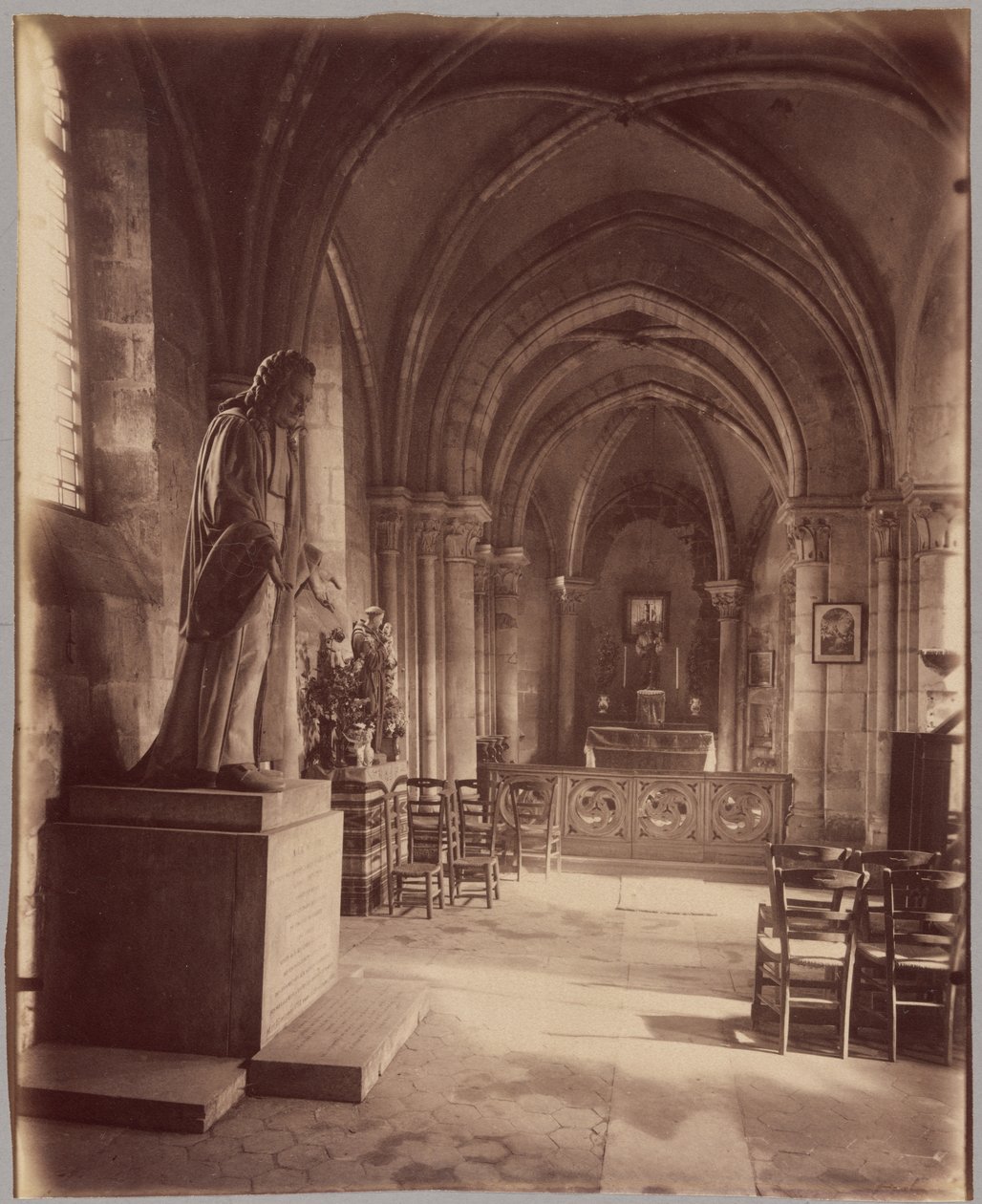 Saint-Julien-le-Pauvre od Eugène Atget