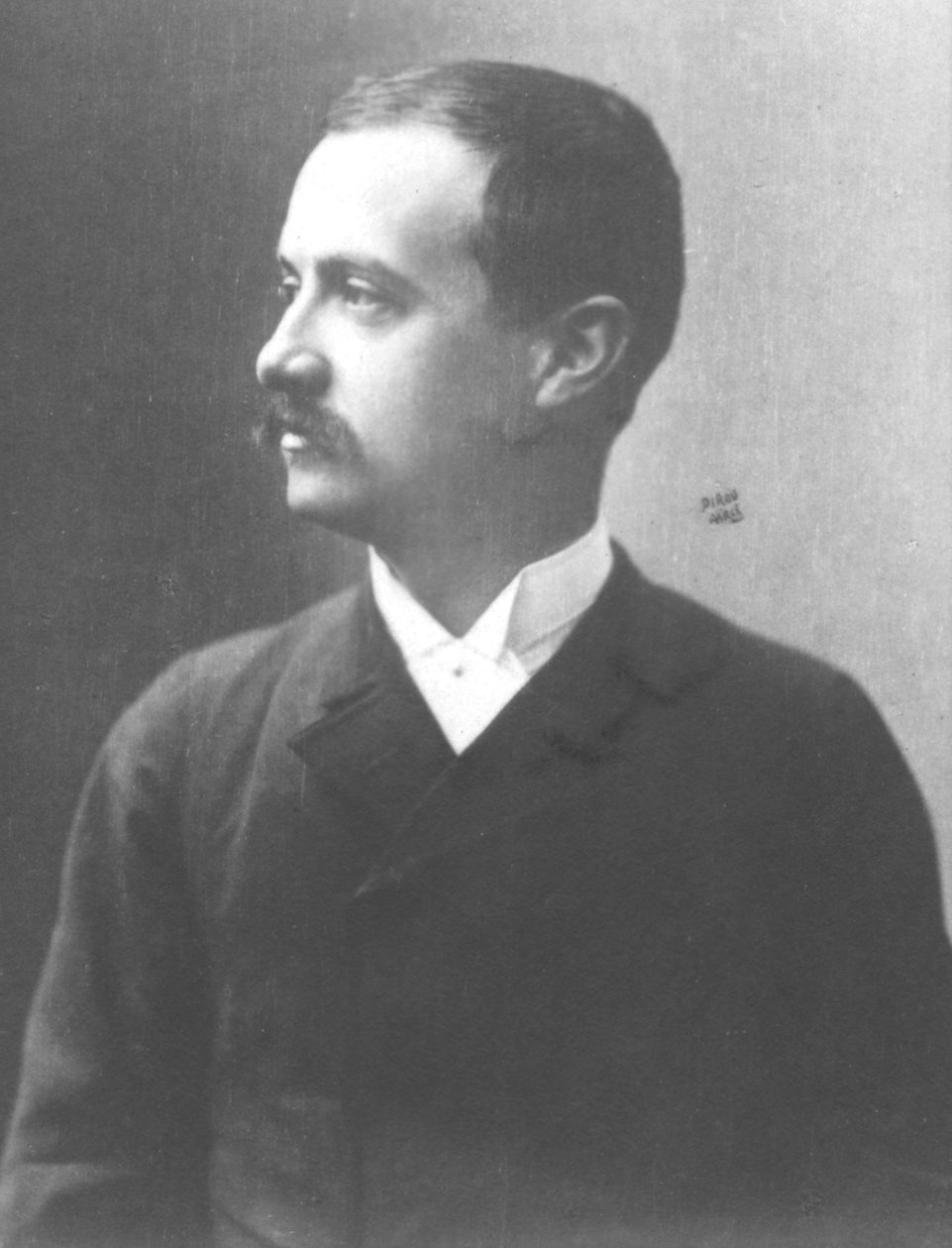 Revoil, c1893 od Eugene Pirou