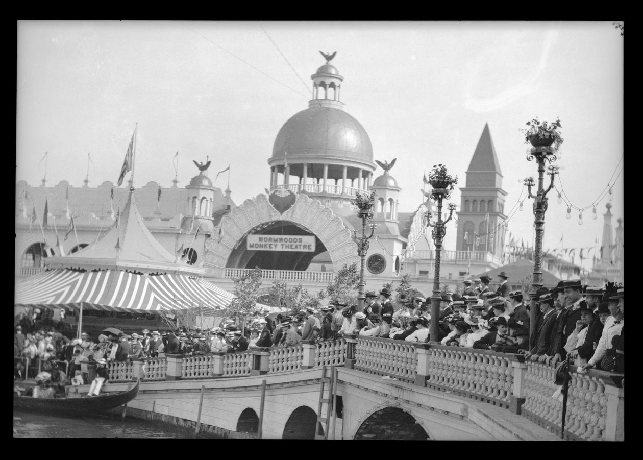 Luna Park, 1906 (dusičnan negativní) od Eugene Wemlinger