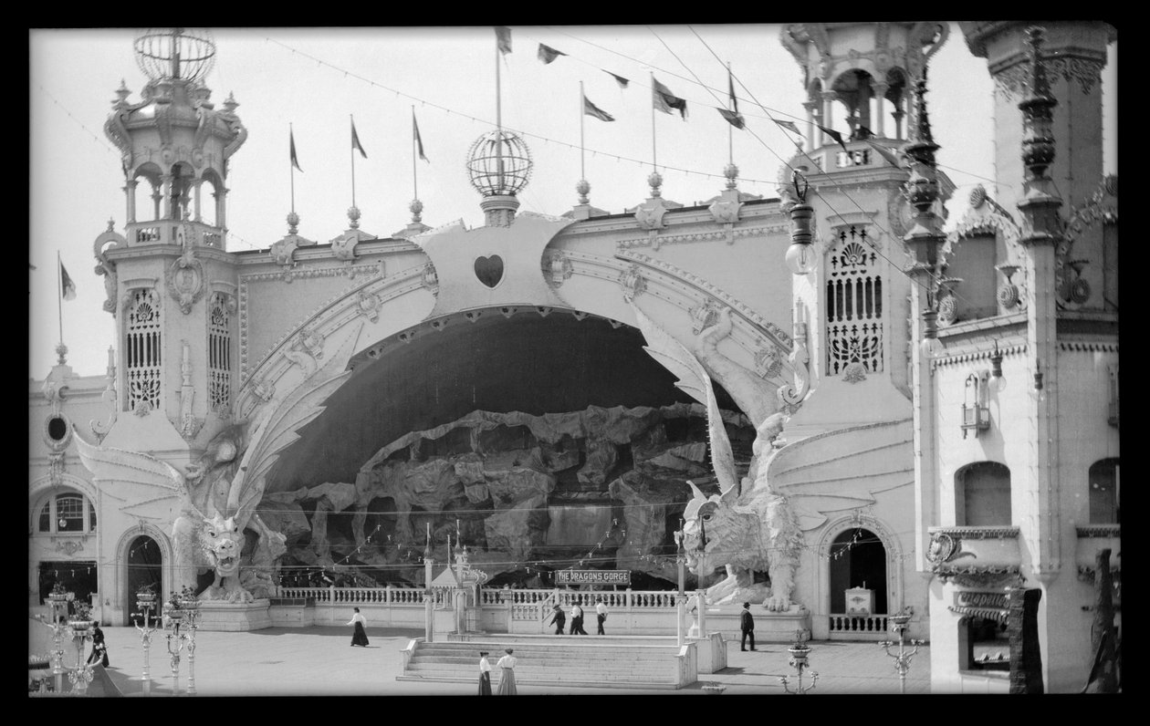 Luna Park, 1906 (dusičnan negativní) od Eugene Wemlinger