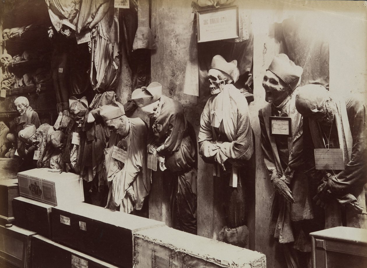 Katakomby, kapucínský klášter, Palermo, ca. 1895. od Eugenio Interguglielmi