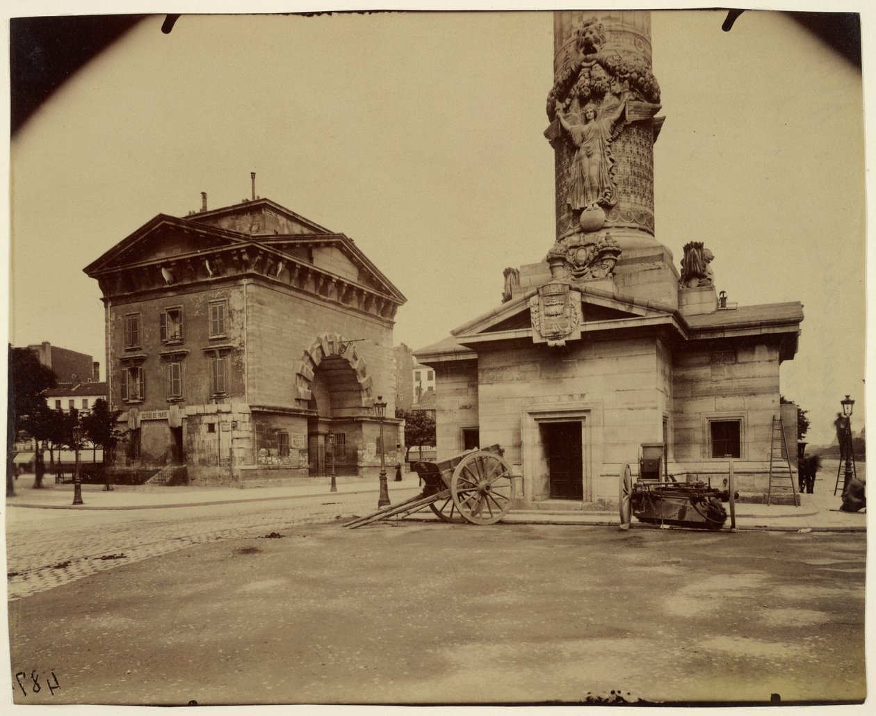 Bývalá trůnní bariéra (mýtný pavilon a sloup) od Eugène Atget