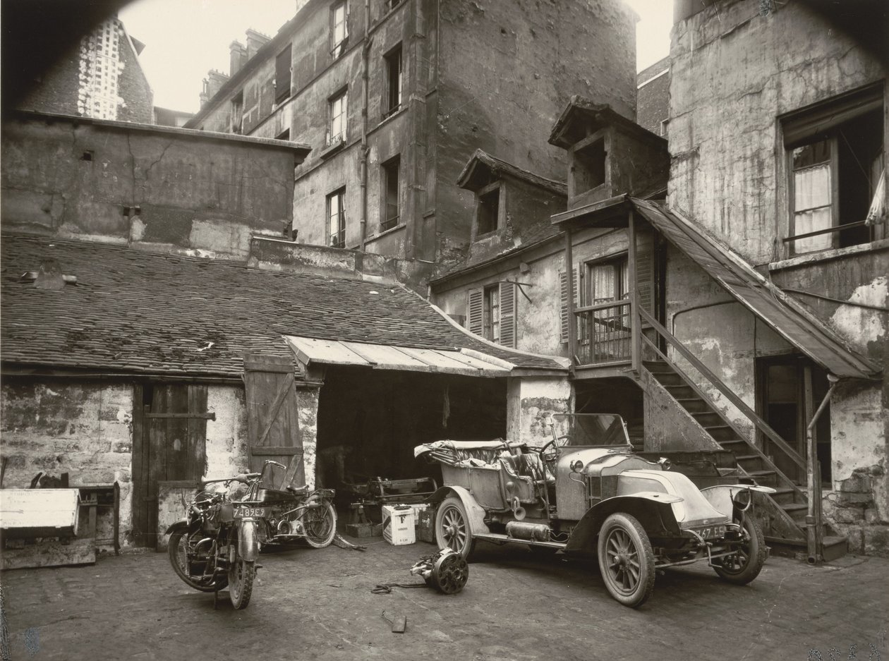 Nádvoří, rue de Valence od Eugène Atget