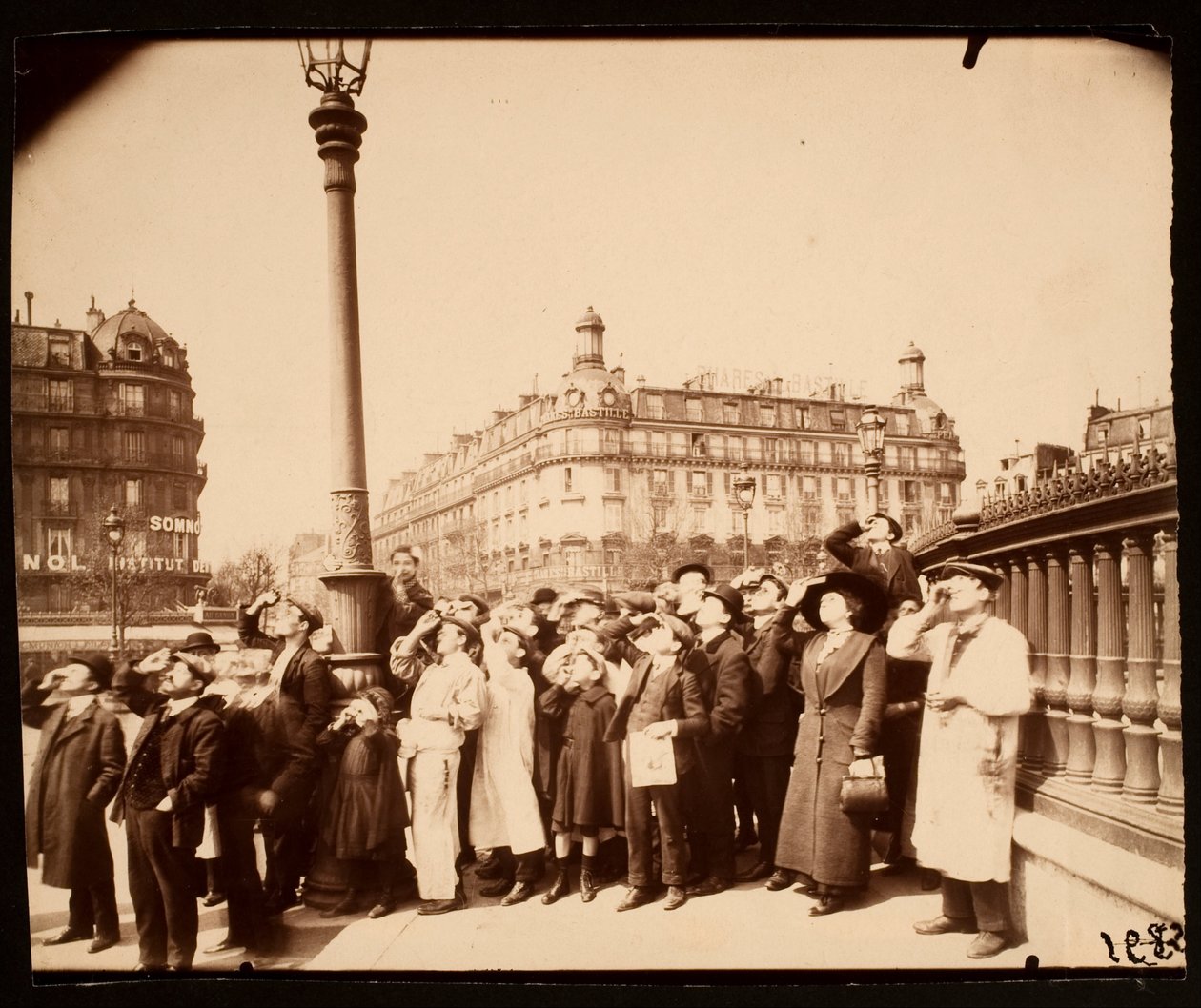 Zatmění, duben 1912 od Eugène Atget