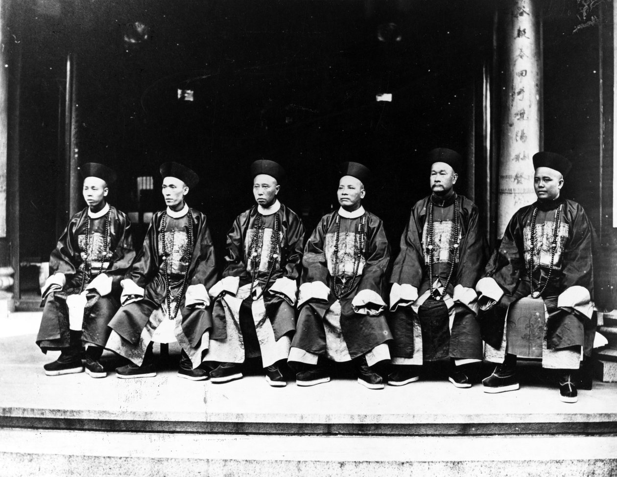 Čínské mandarinky, kolem roku 1875 od European Photographer