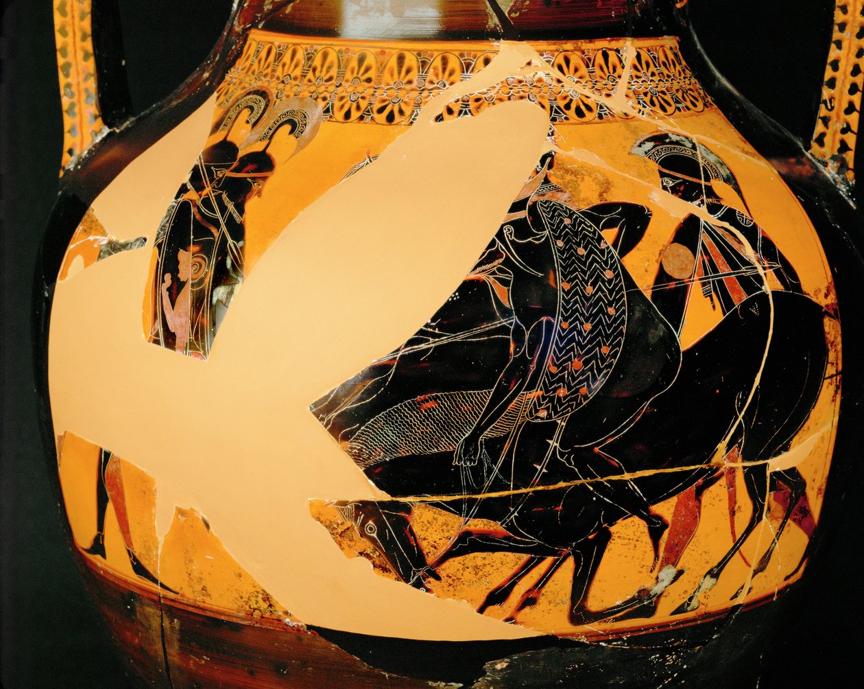 Bojová scéna. Amfora s černou figurou, stejná jako 10-03-03/48 ... od Exekias Exekias