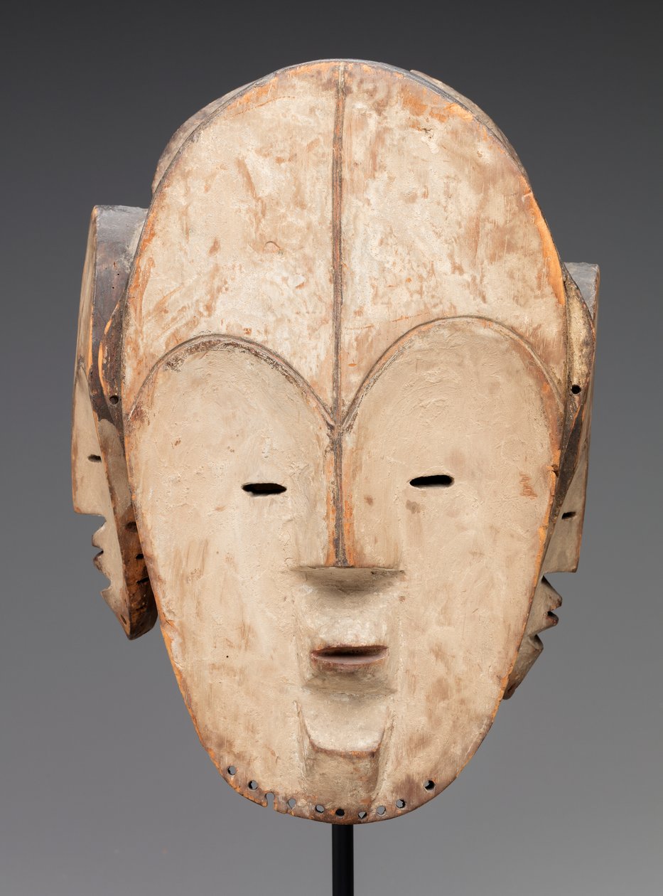 Maska (dřevo, kaolin) od Fang Culture
