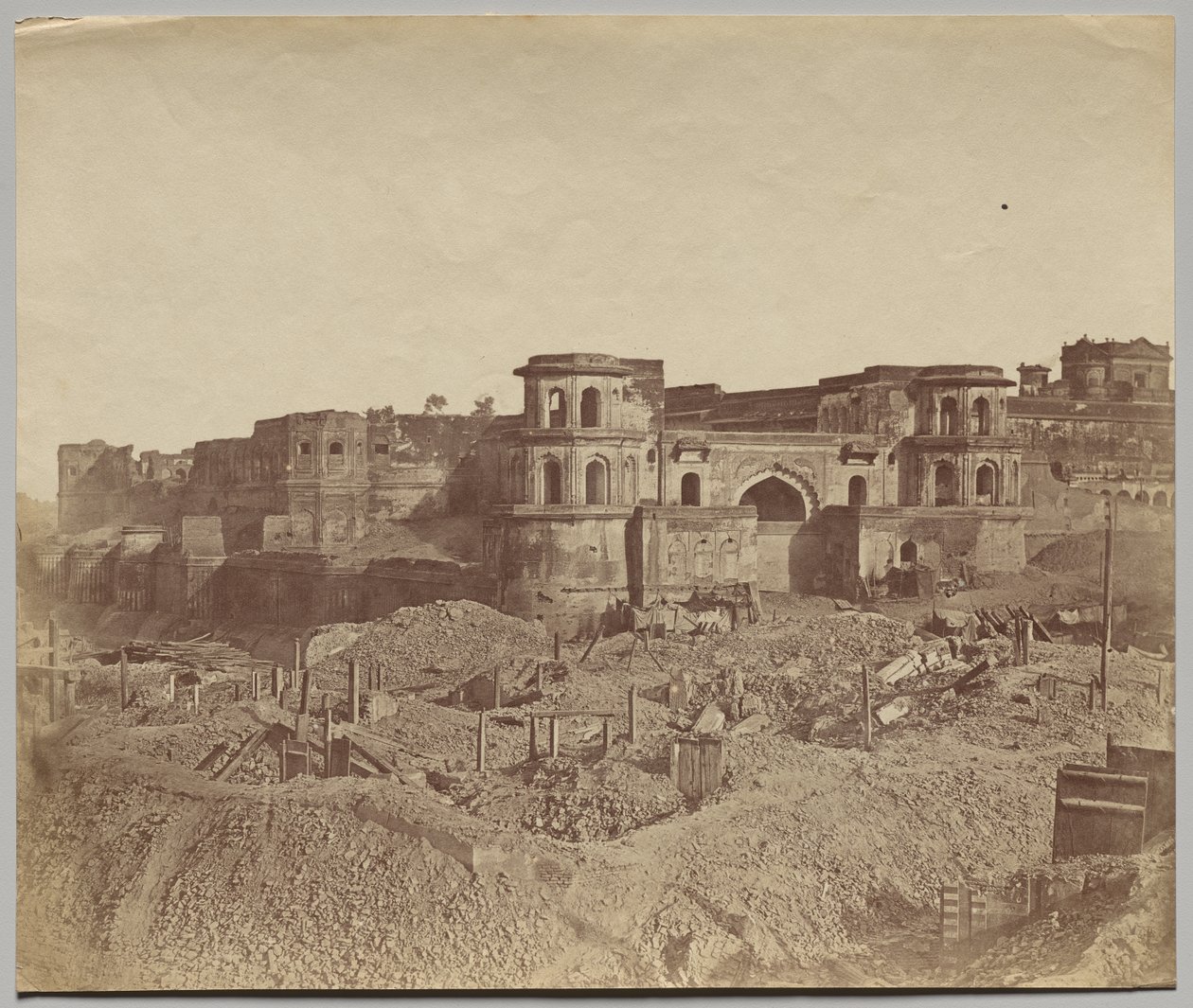 Mucha Bawn neboli stará citadela v Lucknow od Felice A. Beato