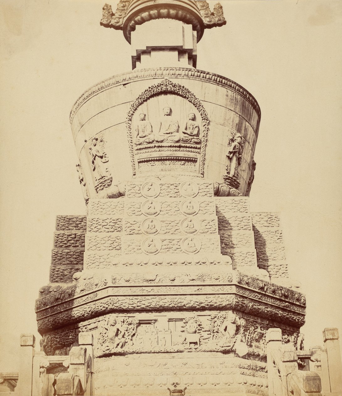 Architektonický pohled na Lama Temple poblíž Pekin, říjen 1860 od Felice Beato