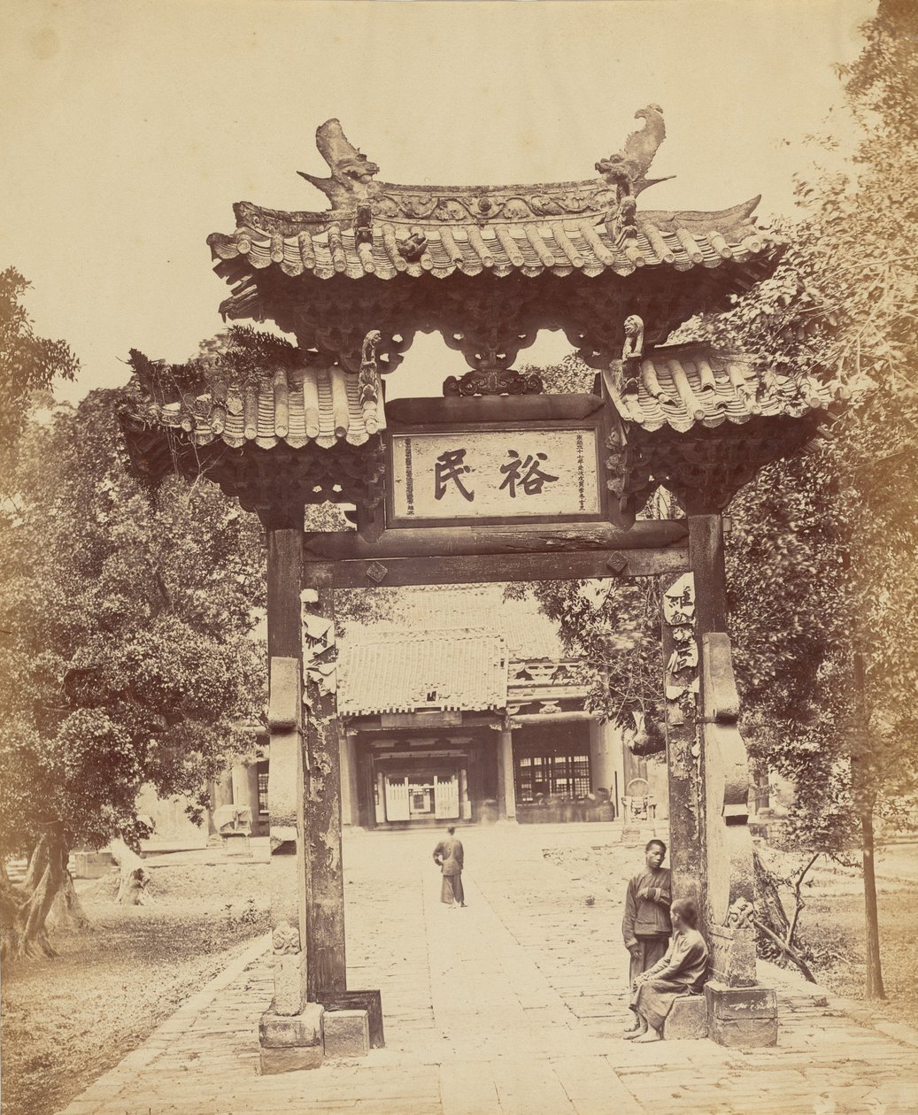 Vchod do státní pokladny, Kanton, 10. dubna 1860 od Felice Beato