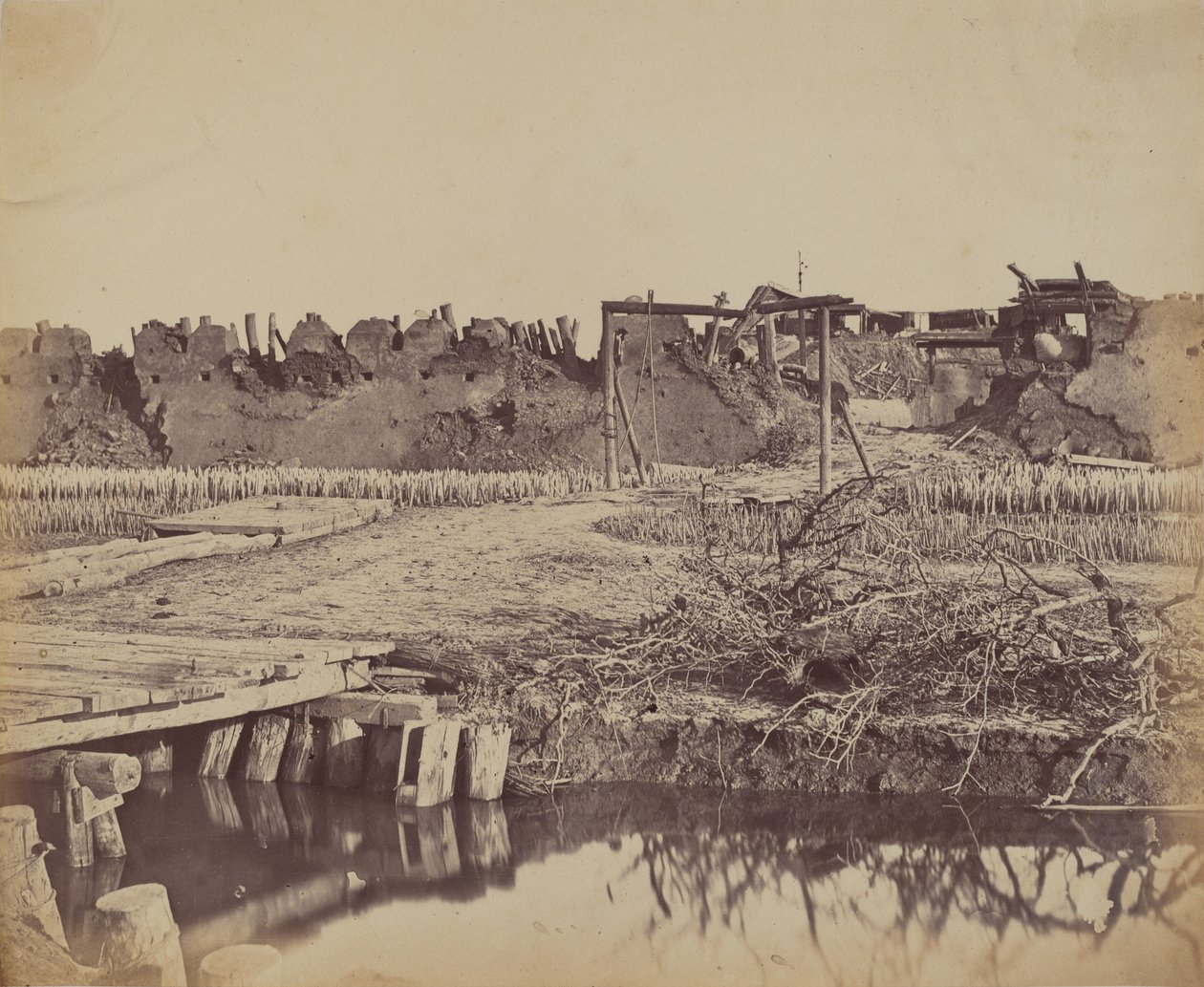 Exteriér severní pevnosti ukazující anglický vchod, 21. srpna 1860, 1860. od Felice Beato