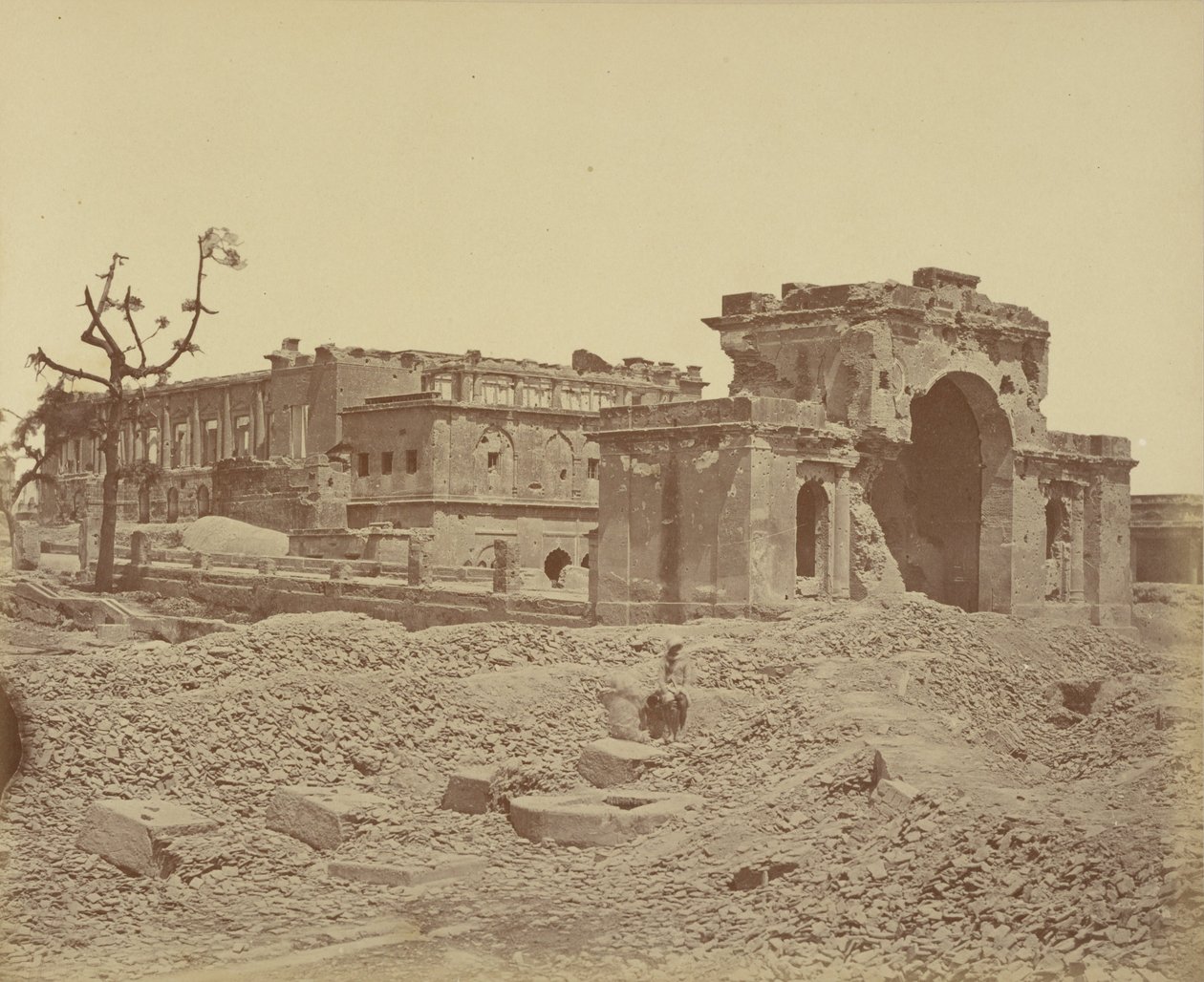 Brána a hodovní síň, Lucknow od Felice Beato