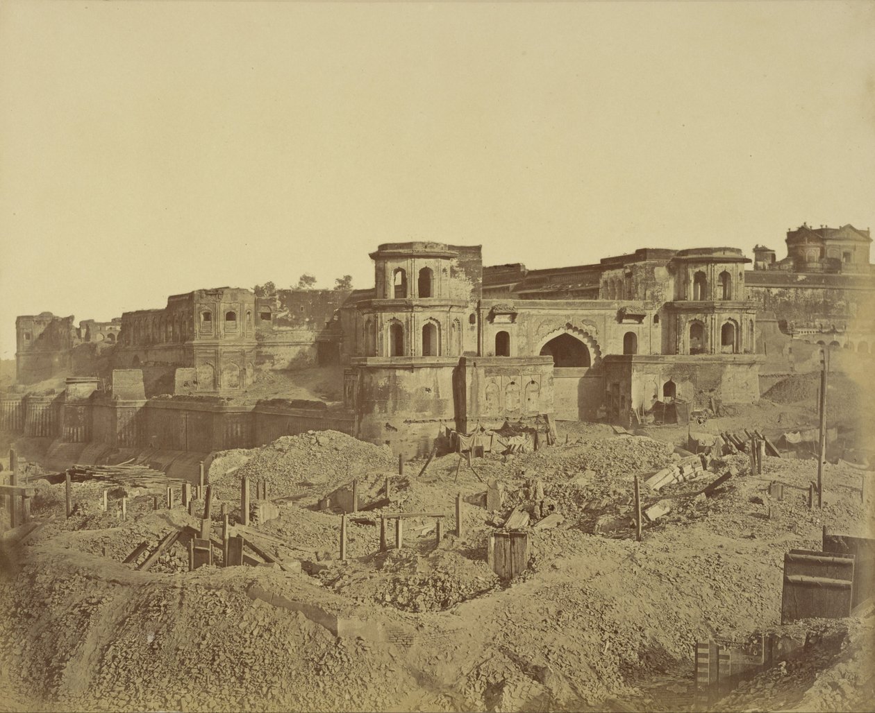 Macchi Bhawan od Felice Beato