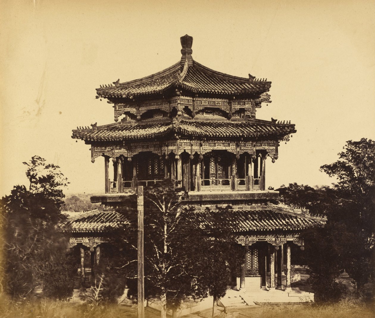 The Great Imperial Palace (Yuan Ming Yuan) Before the Burning, Pekin, 18. října 1860 od Felice Beato
