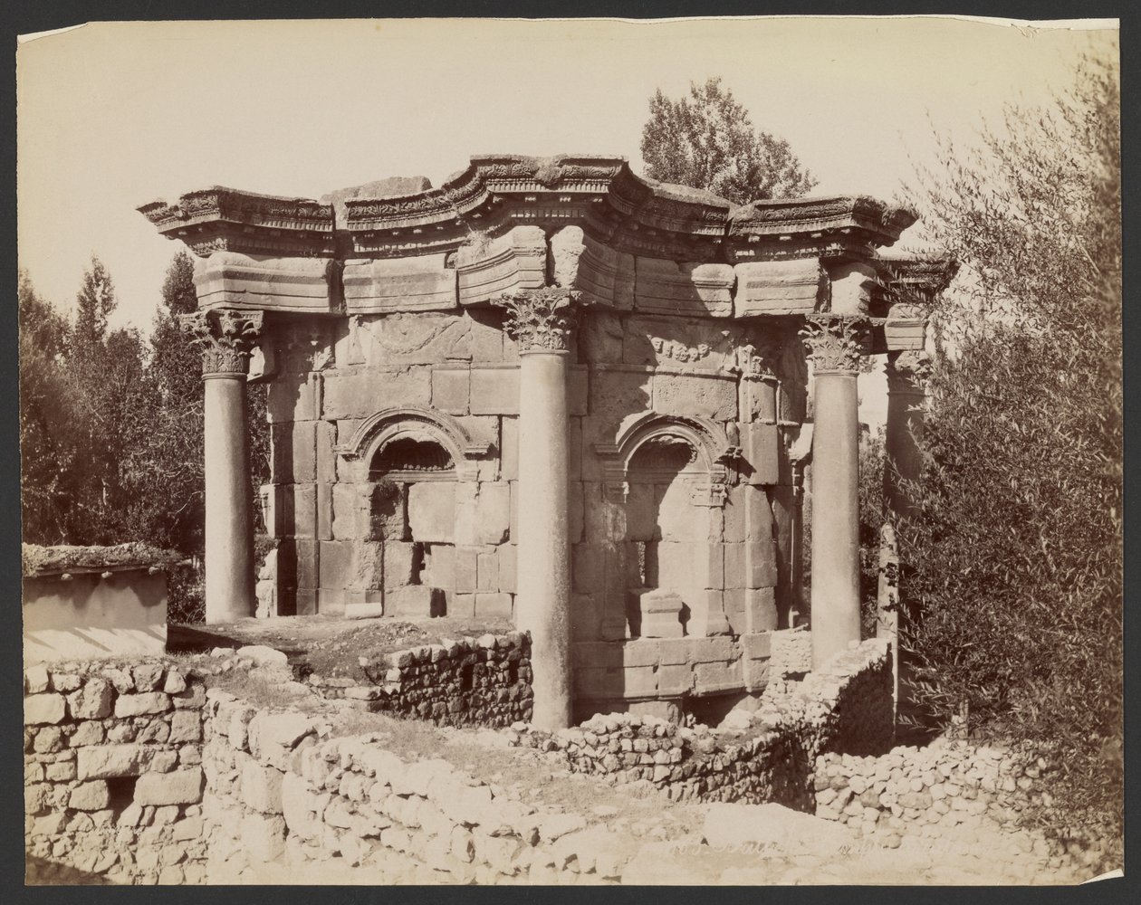 Baalbek, Venušin chrám od Félix Bonfils