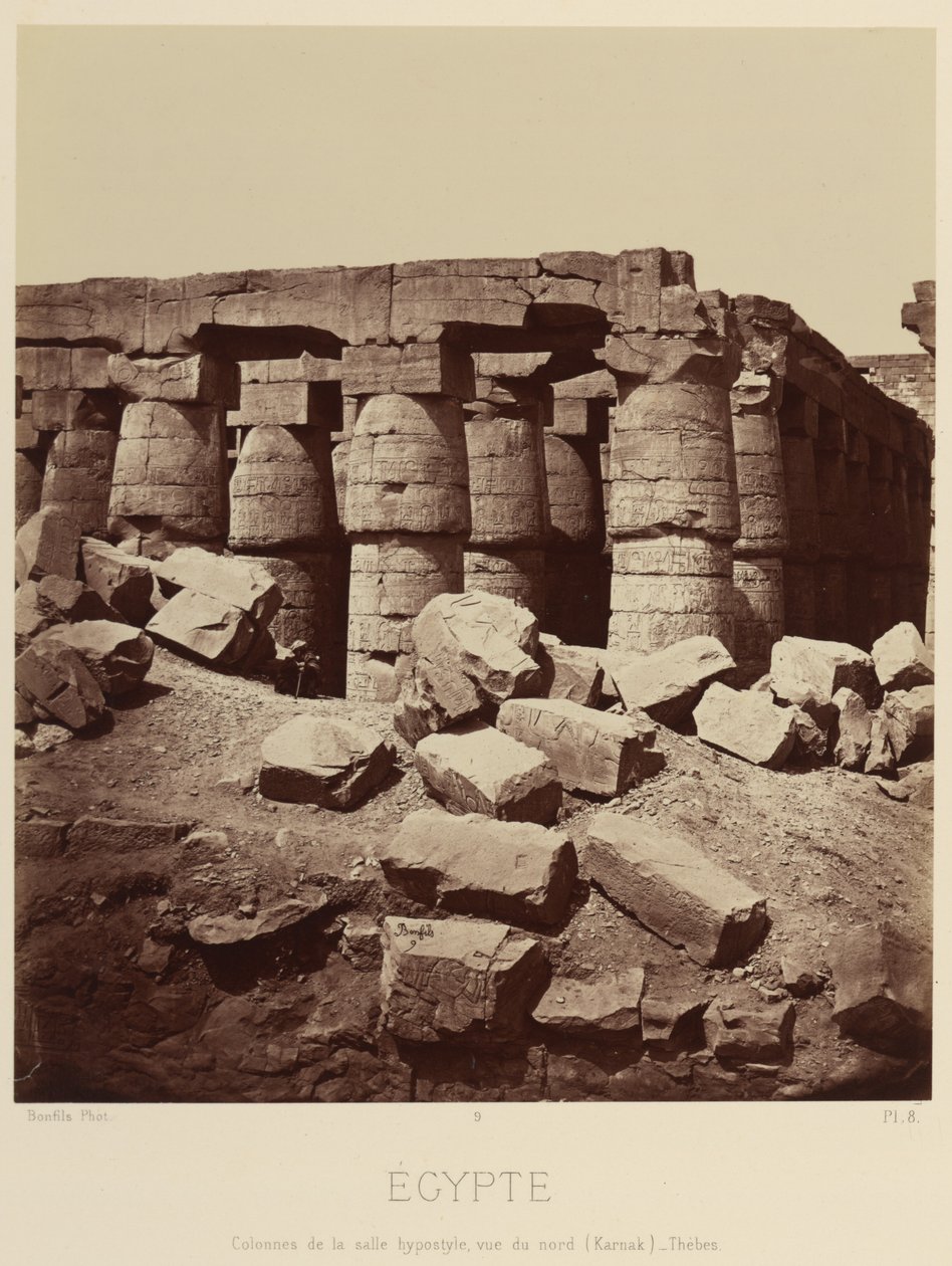 Sloupy hypostylové síně, pohled ze severu. [Karnak, Théby] od Félix Bonfils