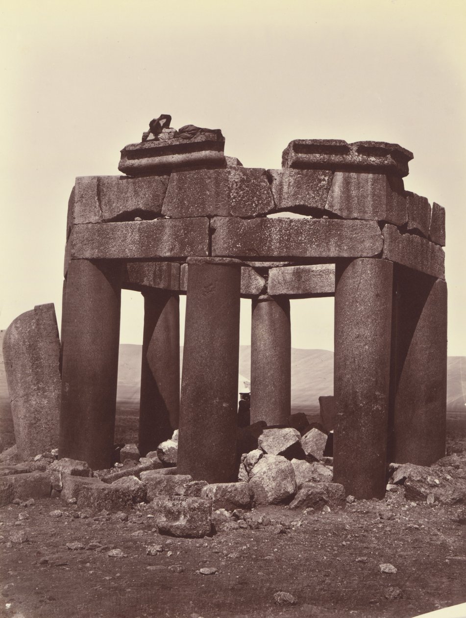 Kopule v Dourisu, v údolí Bikáa - Baalbek od Félix Bonfils
