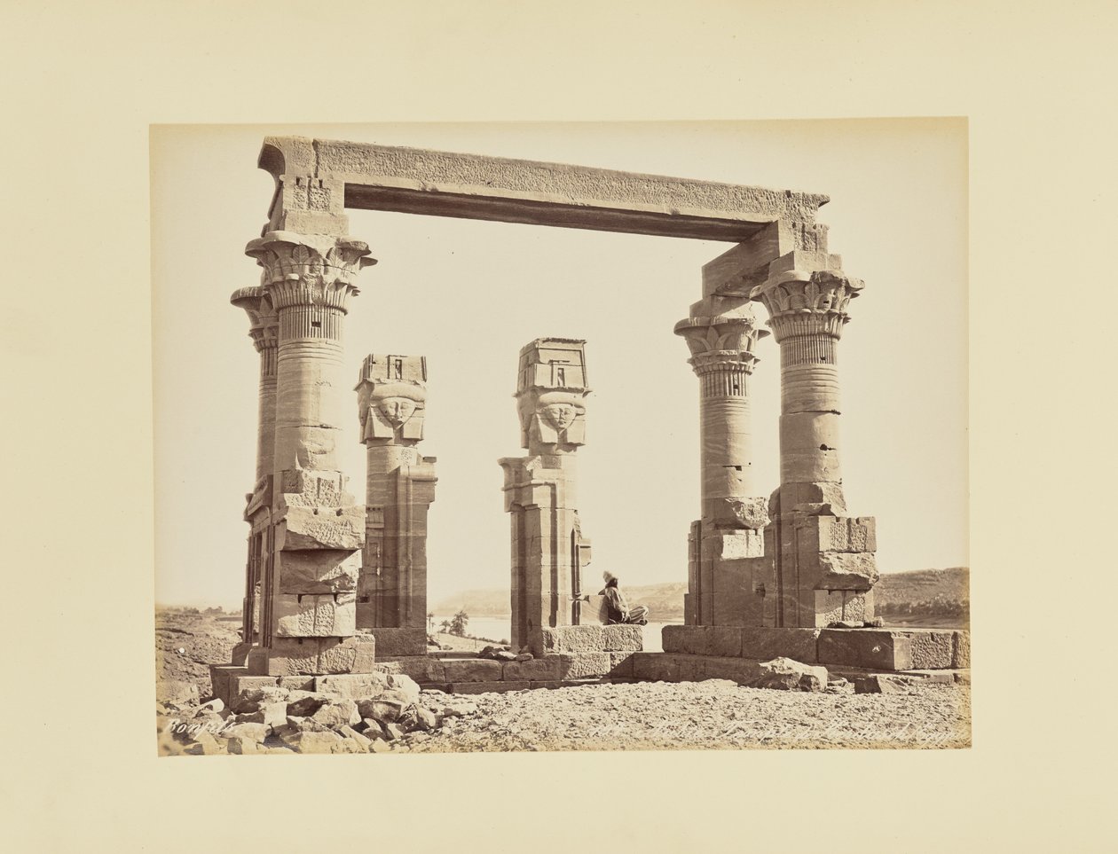 Núbie. Chrám v Kerdasêhu, Egypt od Félix Bonfils