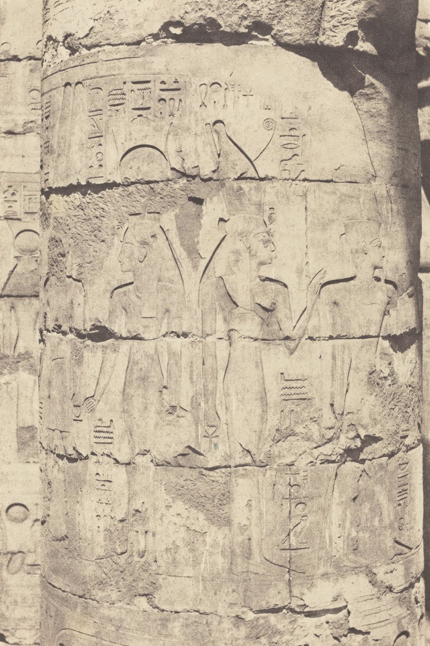 Karnak (Théby), palác--Hypostylová síň--Střední sloupořadí--Dekorace fut, 1853 (foto) od Félix Teynard