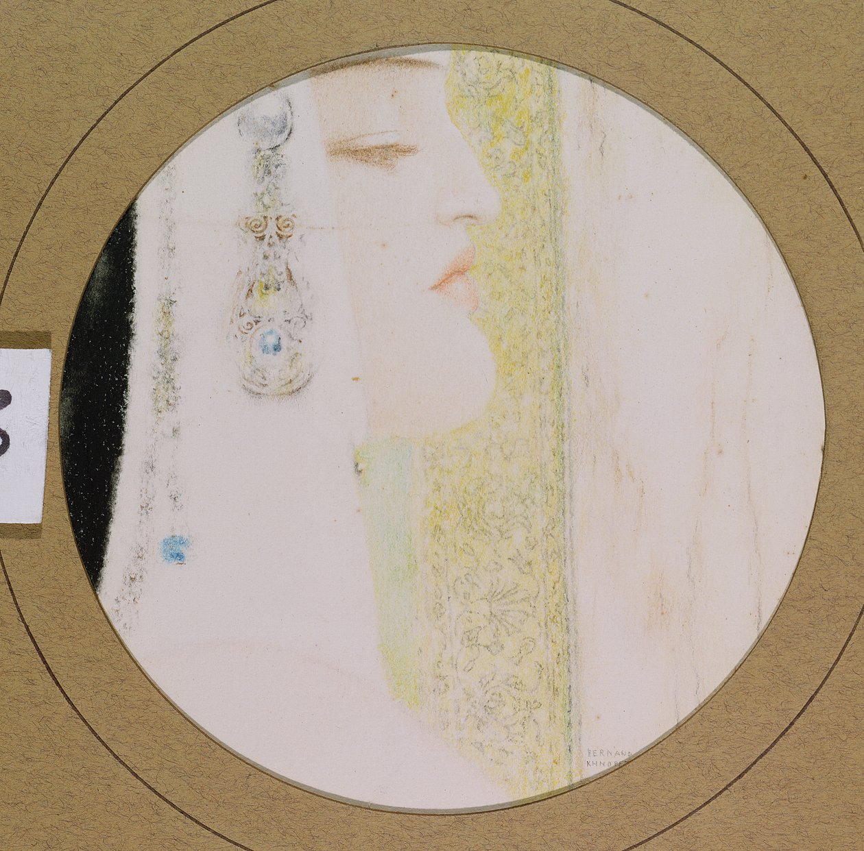 Hlava ženy, kolem roku 1908 (pastel na papíře) od Fernand Khnopff